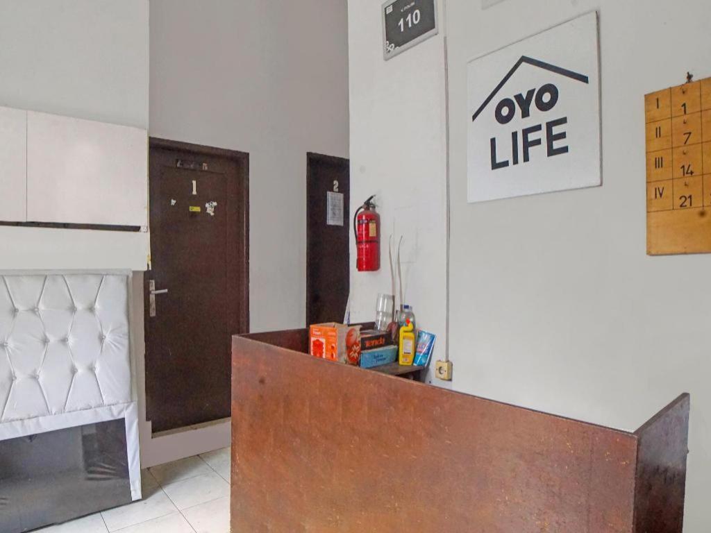 Oyo 92403 Gatsu Hotel 2*